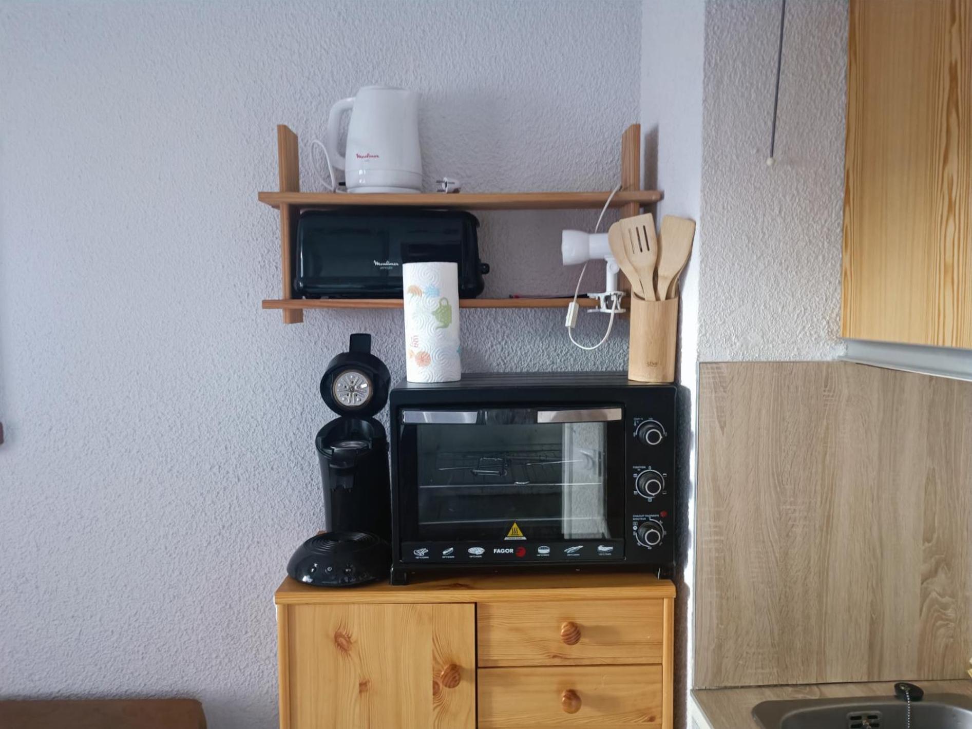 Appartement studio de 17m2 de 4 couchage vue sur montagne à Allos Extérieur photo