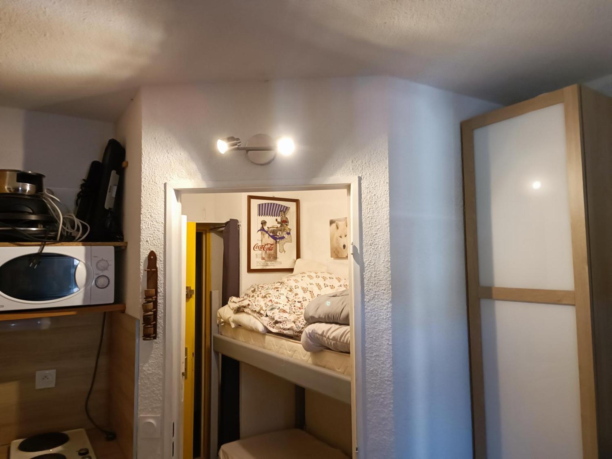 Appartement studio de 17m2 de 4 couchage vue sur montagne à Allos Extérieur photo